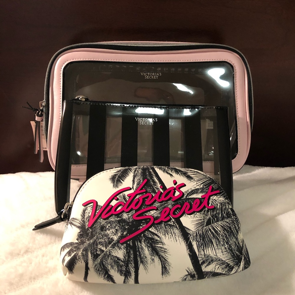 NWT Victoria’s Secret 3 Piece Makeup Bag